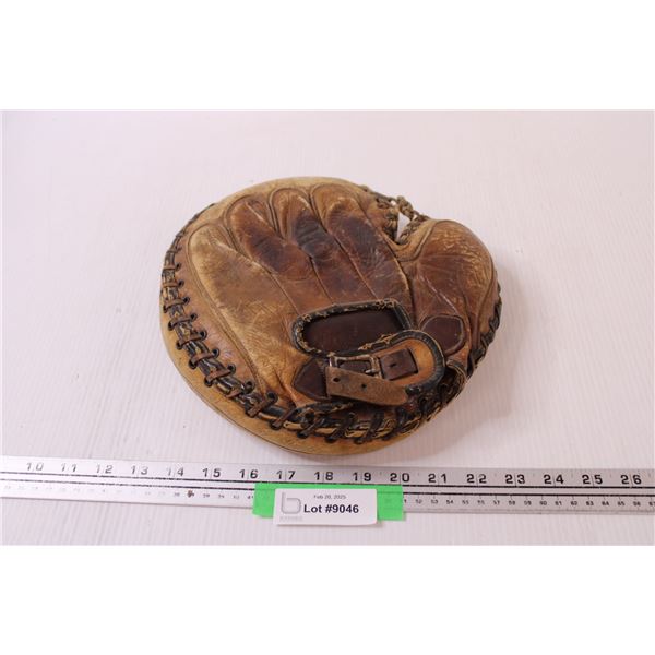 Vintage Leather Baseball Glove - 10.5" Diameter