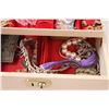 Image 3 : Vintage Jewelry Box - 10" x 7" x 3.5"