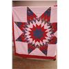 Image 1 : Quilt - Star Pattern - 74" x 80"