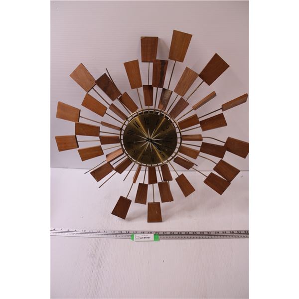 MCM Westclox Battery Clock - As Is, Some Wear - 25" Diameter