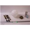 Image 1 : White Glass Globe Shade - 7", Aladdin Lamp Parts, (3) Fumigation Dusters