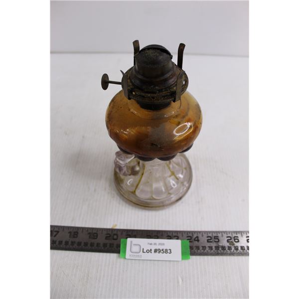 Vintage Oil Lamp - Missing Chimney 8" Tall - CANNOT SHIP