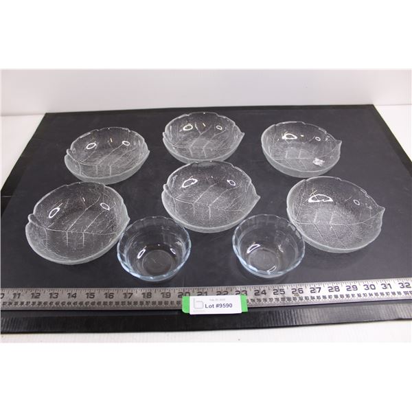 Set of 6 "Leaf" Dessert Dishes, Pair of Small Glass Dessert Dishes