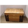 Image 1 : * Vintage Steamer Trunk - Some Wear - 32" x 18" x 20"