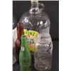 Image 2 : (12) Vintage Glass Bottles, Coca Cola, 7-UP, Heinz Vinegar, Cranberry, Gordon Dry Gin, Misc.