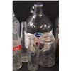 Image 3 : (12) Vintage Glass Bottles, Coca Cola, 7-UP, Heinz Vinegar, Cranberry, Gordon Dry Gin, Misc.
