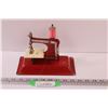 Image 1 : Mini Sewing Machine - As Is - 8.5" x 4.5" x 6"