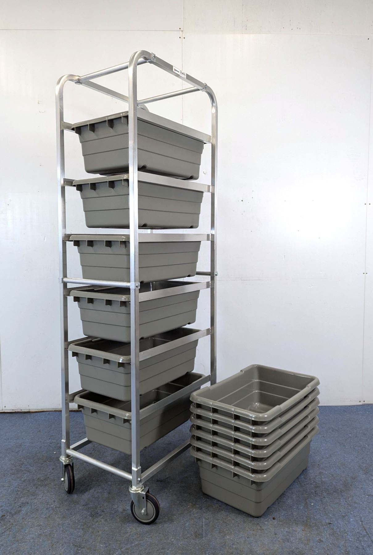 6 Slides Aluminum Lug Rack With 12 Meat Lugs, Omcan 13498 | Je-Rack1/R4