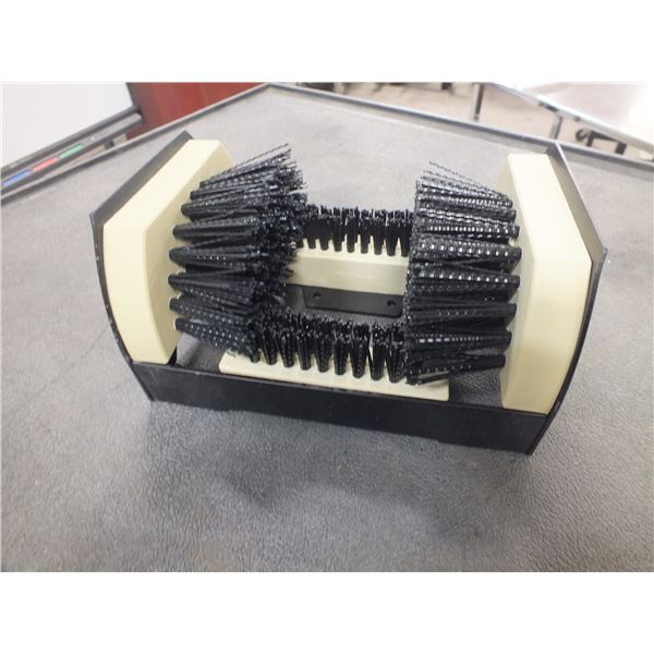 3 Floor Mount Boot Brushes