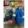 Image 1 : Bin of work clothing