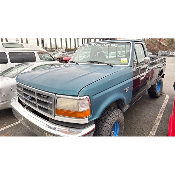 1996 FORD F-150 XL, 2DR PU, BLACK & GREEN, VIN 2FTEF14NXTCA18731