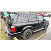 Image 3 : 2002 INFINITI QX 4, 4DR SUV, BLACK, VIN JNRDR09Y12W252128