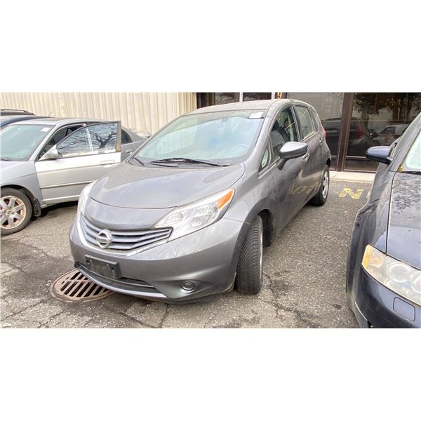 2016 NISSAN VERSA NOTE, 4DR SW, GREY, VIN 3N1CE2CP7GL389822