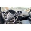 Image 5 : 2016 NISSAN VERSA NOTE, 4DR SW, GREY, VIN 3N1CE2CP7GL389822