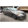 Image 4 : 2002 TOYOTA CAMRY LE, 4DR SEDAN, BROWN, VIN JTDBE32K720079633