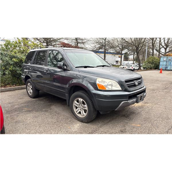 2005 HONDA PILOT, 4DR SUV, GREEN, VIN 2HKYF18735H528117