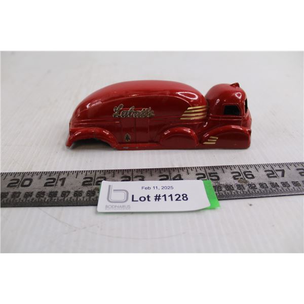 Vintage Play-Fleet Labatt's Toy Metal Truck Body -Made in Canada - Damage to back Right Wheel Well