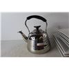 Image 3 : Stainless Steel Kettle, (2) Different Sized Ceramic Square Plates