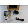 Image 3 : Zenex Digital Photo Frame 9 1/2'' x 6 1/2'' - Needs Repair