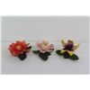 Image 2 : (3) Porcelain Flower Decorations - Made in Italy