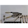 Image 6 : Dessert Spoons, Forks and Cake Tongs
