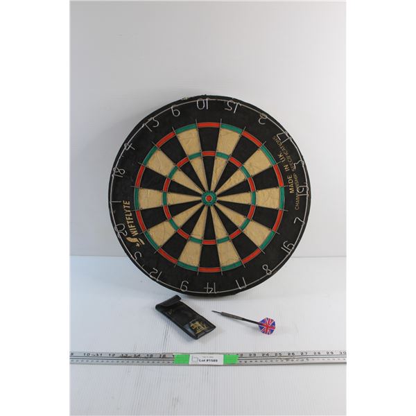 Tournament Bristle Dartboard