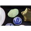 Image 5 : Assorted Souvenir Dishes and Bowl