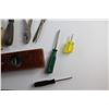 Image 4 : Carpenter's Level, Wire Cutters, Scissors, Screwdrivers and Pliers