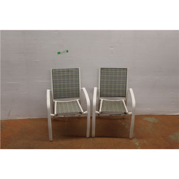 *(2) Kids Patio Chairs 24'' x 19'' x 16 1/2''