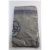 Image 3 : Carrington Gray Scarf - Sealed