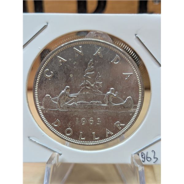 Lot 9-1) 1 Canadian silver Dollar 1963