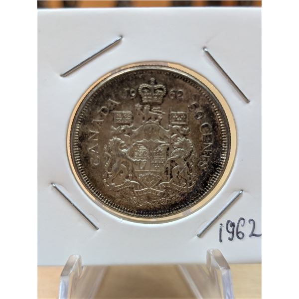 Lot 36-1) Canadian silver 50c 1962