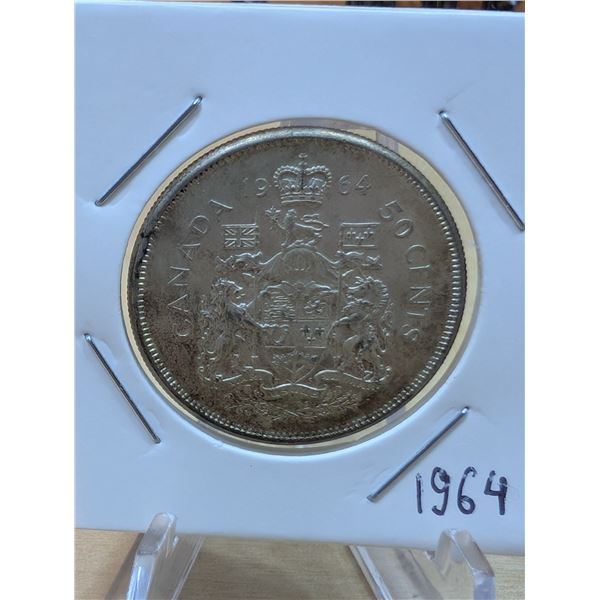 Lot 38-1) Canadian silver 50c 1964
