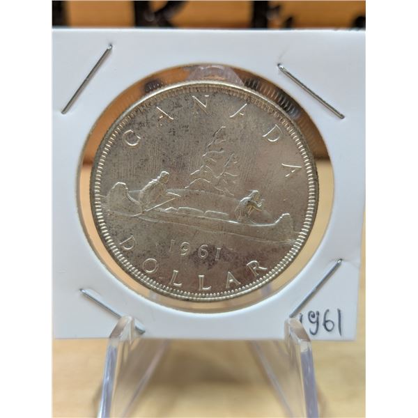 Lot 39-1) 1 Canadian silver Dollar 1961