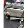 Image 7 : Canon Elura 60 Digital Video Camcorder