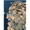 Image 2 : 3.8 lbs Mix Of Canadian & US Pennies