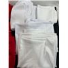Image 2 : Assorted Table Linens