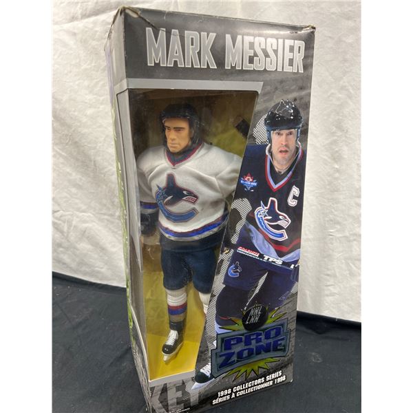Mark Messier 1998 Collectors Series Figure