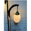 Image 2 : Tension Pole Vintage Light