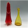 Image 1 : 2pc Mid-Century Art Glass Vases, Amberina and Amber