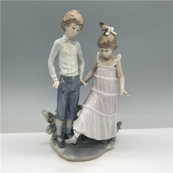 Lladro Porcelain Figurine, One-Two-Three 01005426