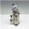 Image 1 : Lladro Porcelain Figurine, Pierrot with Concertina 01005279