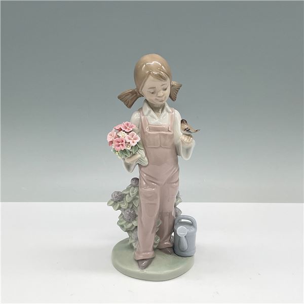 Lladro Spring Figurine w/Original Box 01005217