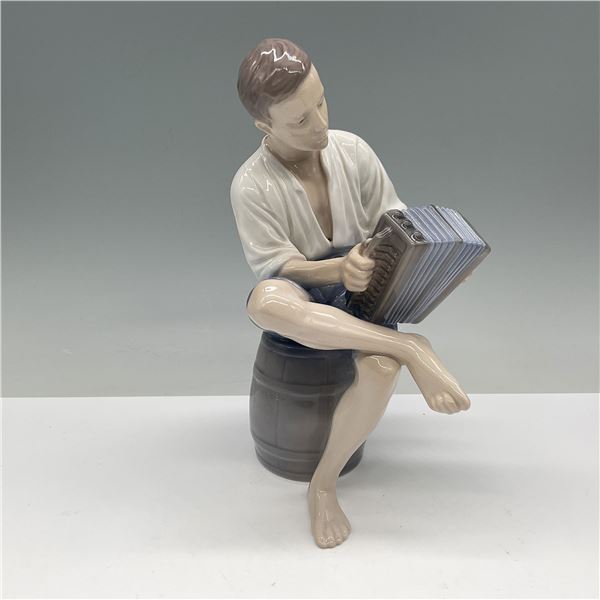 Bing & Grondahl Accordion Player Figurine