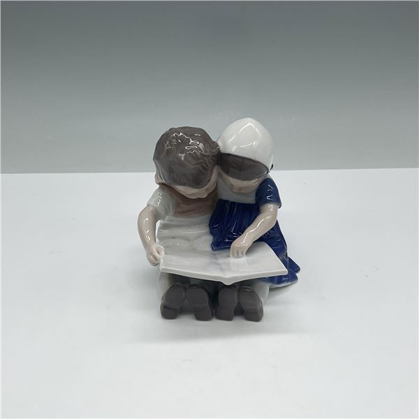 Bing & Grondahl Children Reading Figurine
