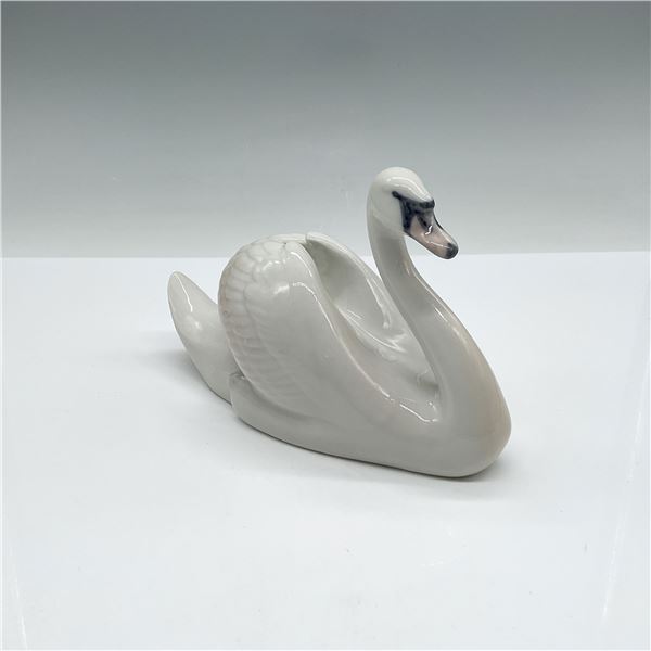 Royal Copenhagen Porcelain Swan Figurine