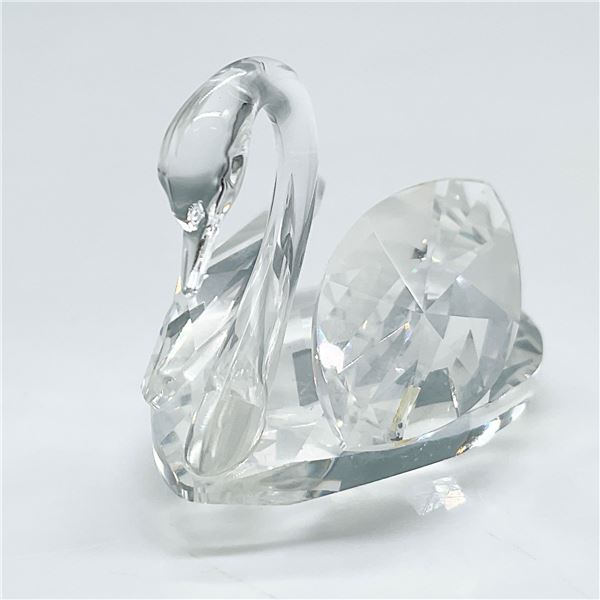 Swarovski Crystal Medium Swan Figurine with Original Box