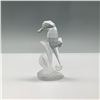 Image 2 : Swarovski Crystal Seahorse Figurine with Original Box