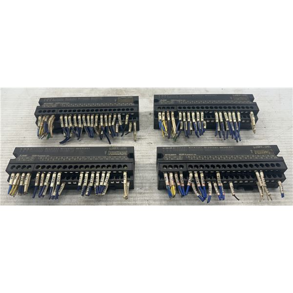 (4) Mitsubishi #AJ65SBTB1-32D Input Units
