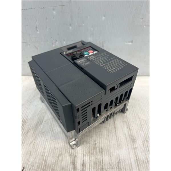 Mitsubishi #FR-E740-026-NA Inverter